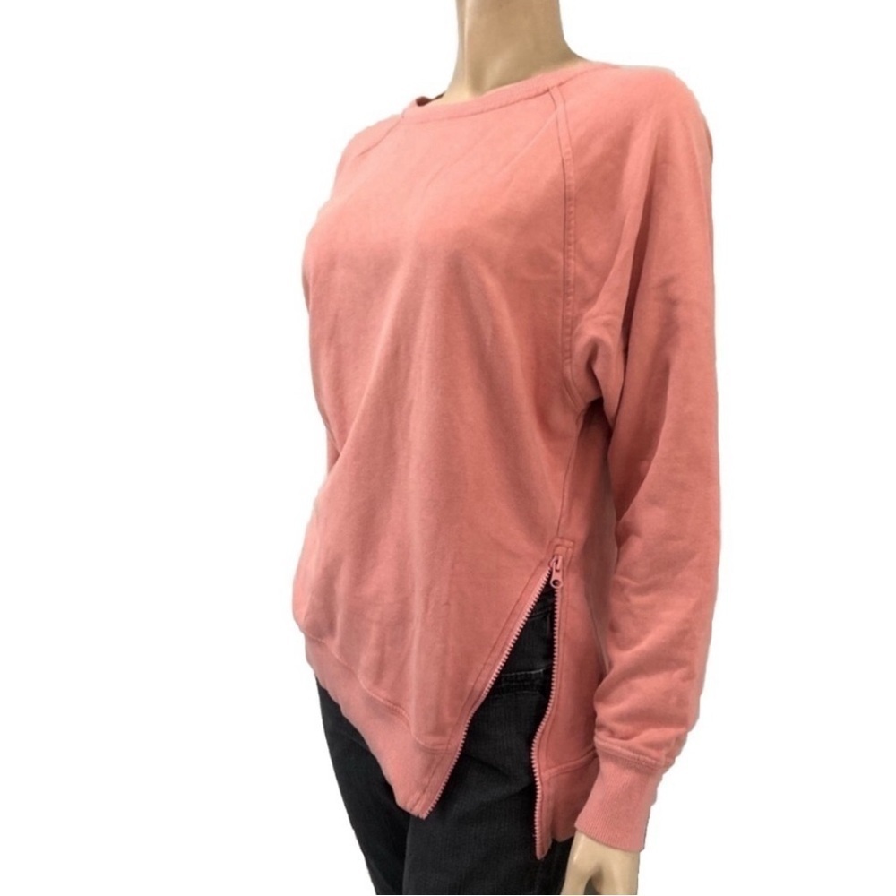 Champion sweater long sleeve zipper on side